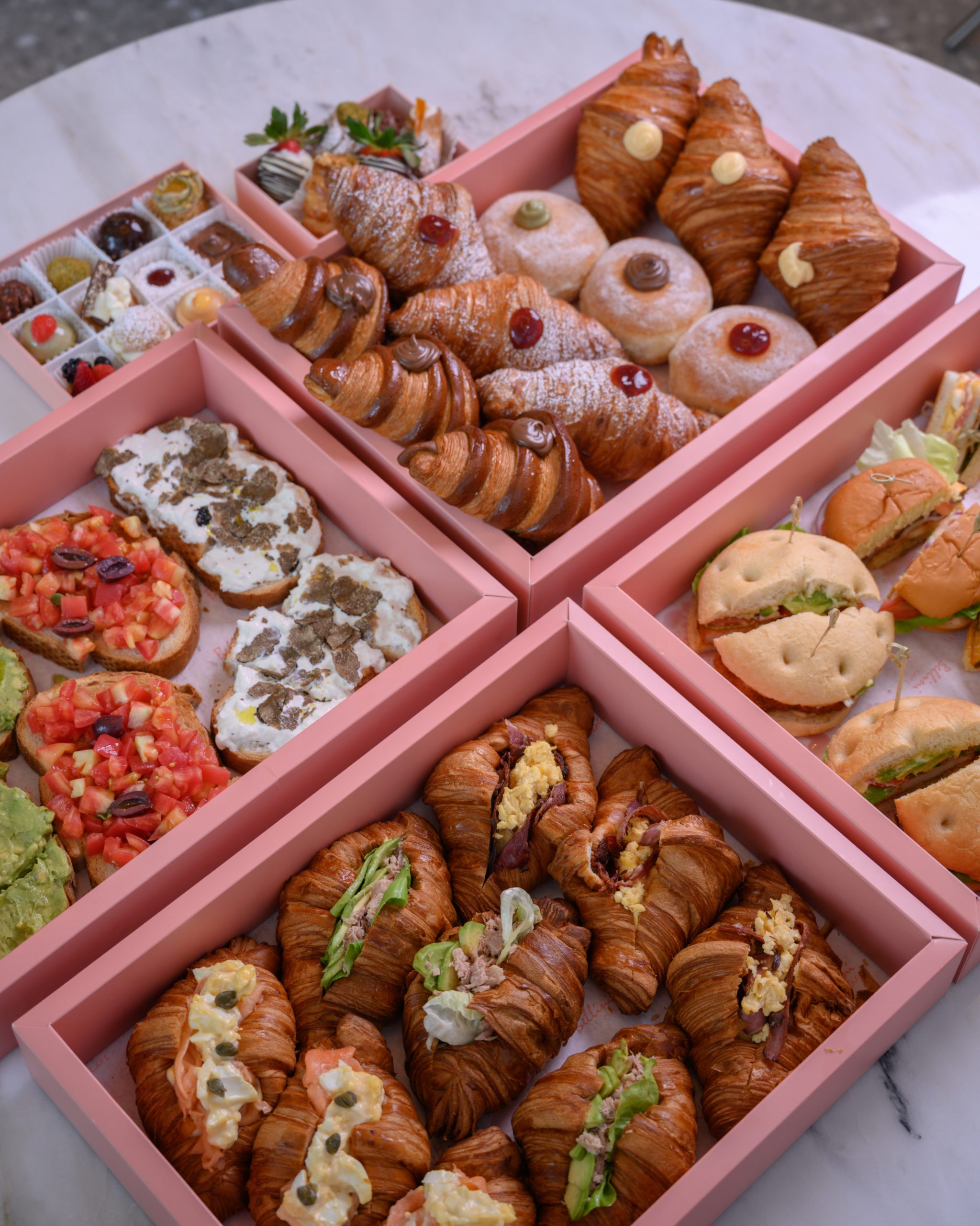 Dubai Cafe Delivery Image